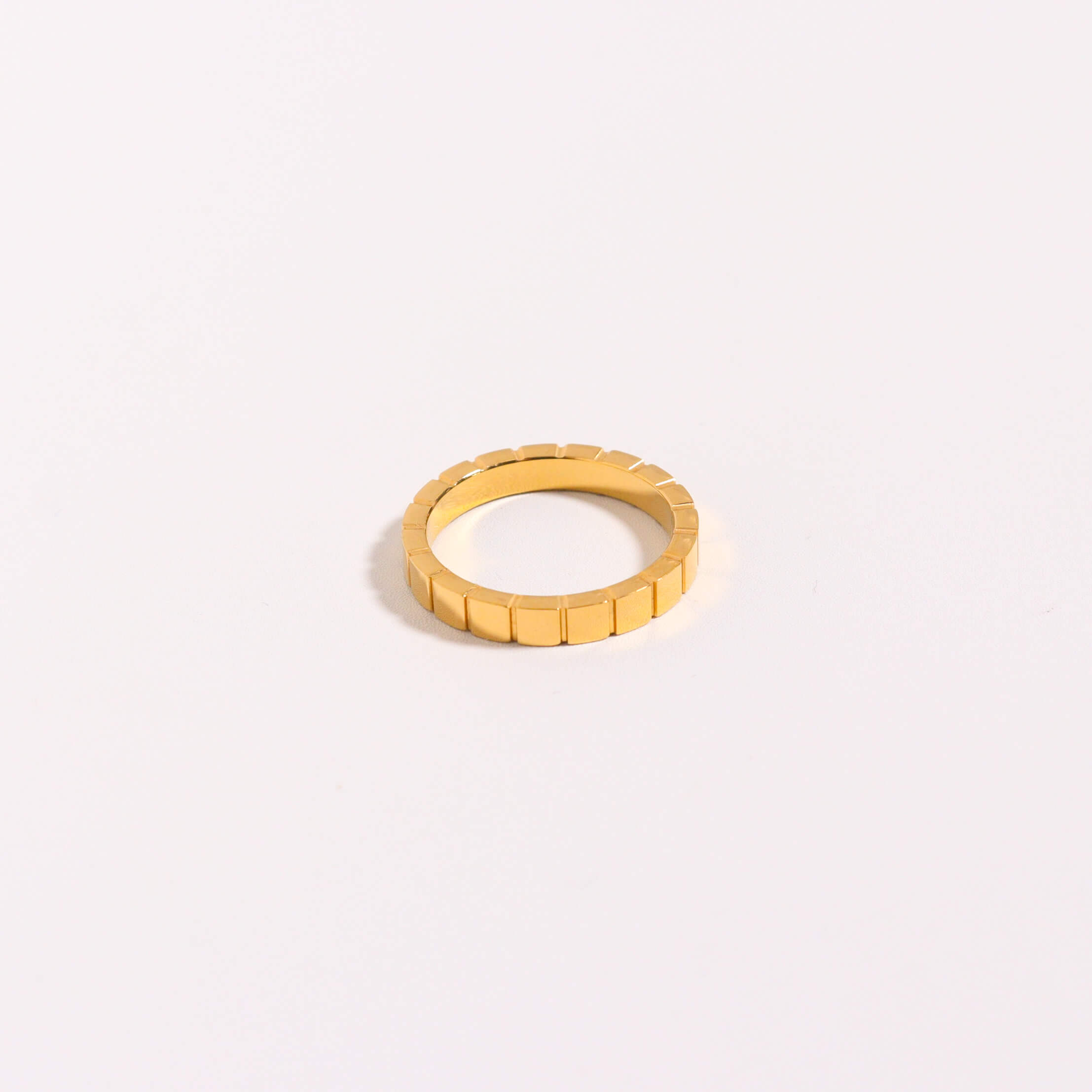 Bold Yang Gold Ring