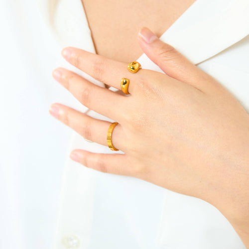 Bold Yang Gold Ring