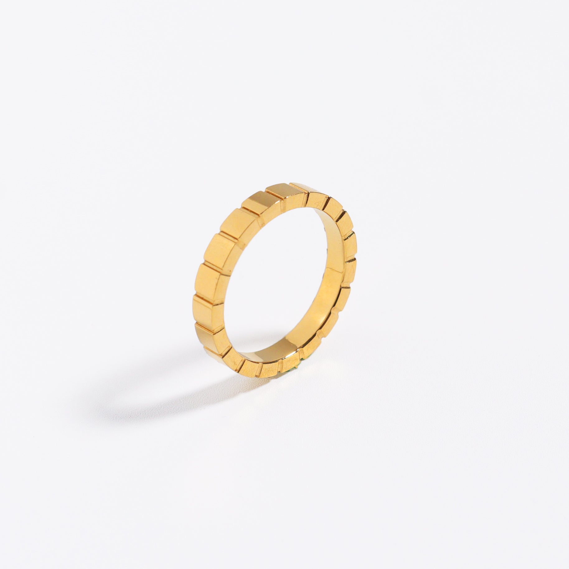 Bold Yang Gold Ring