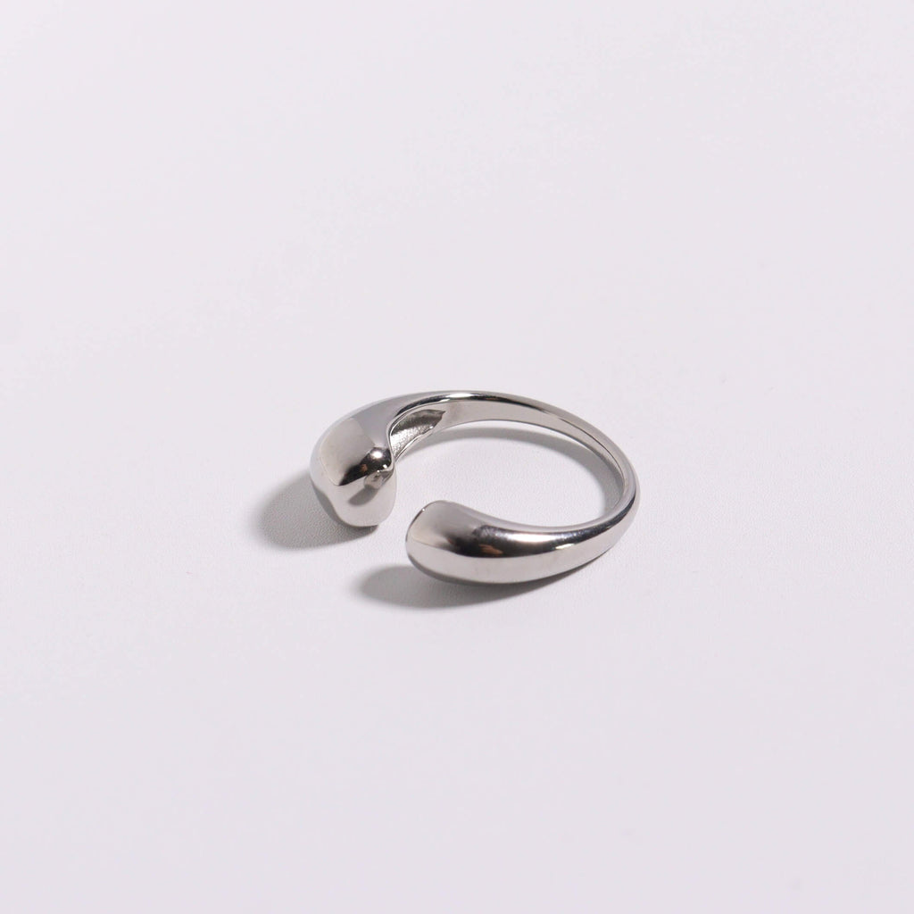 Silver Courage Bold Ring