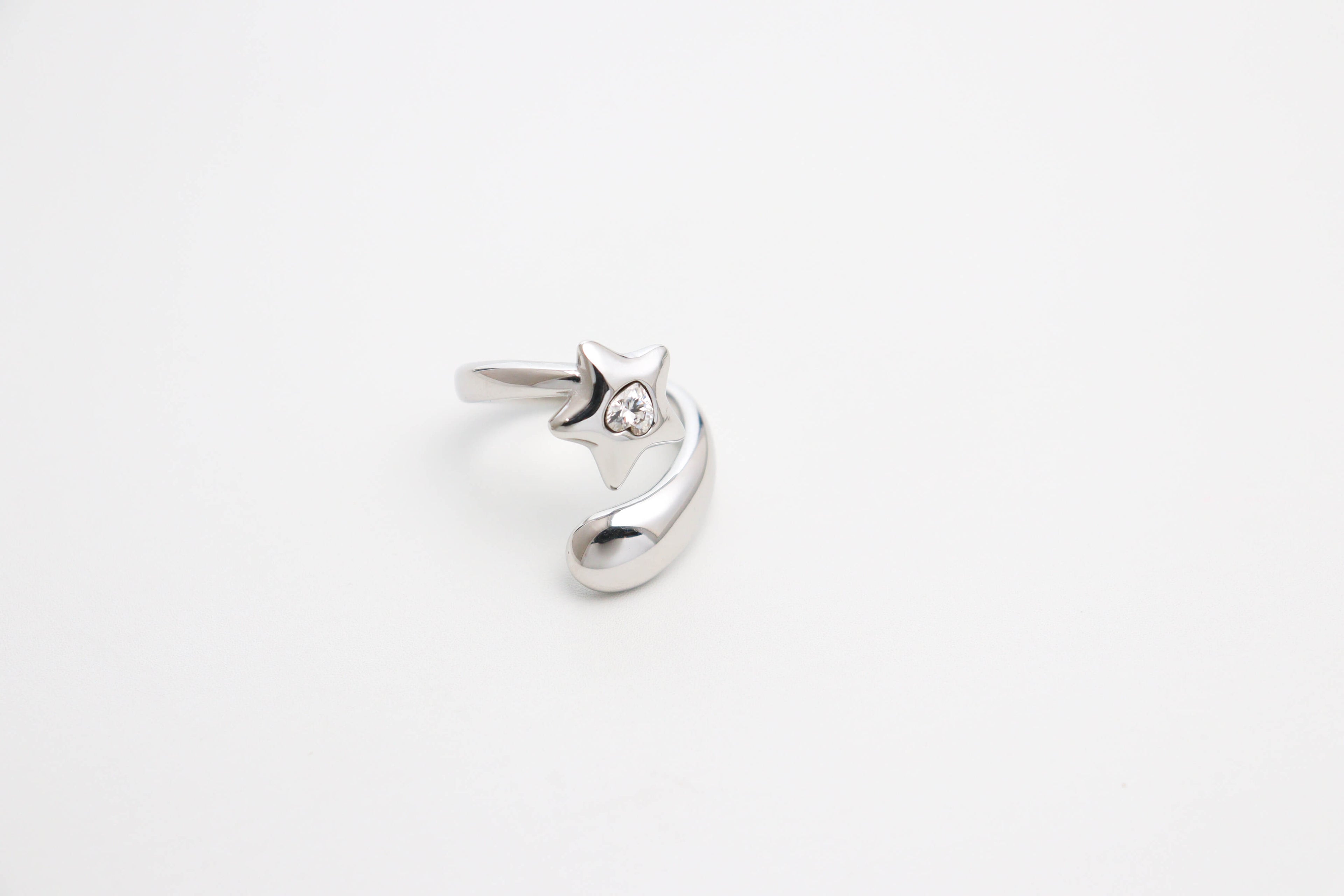 Hearted Meteor Silver Bold Ring