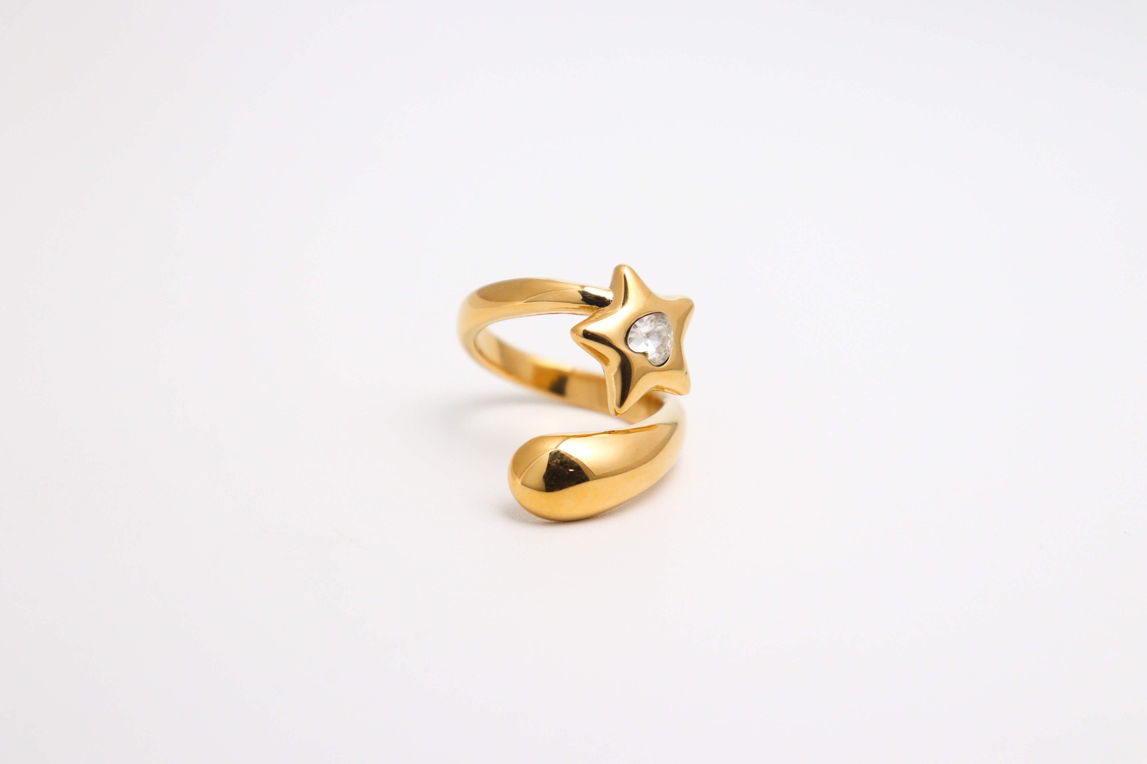 Hearted Meteor Gold Bold Ring