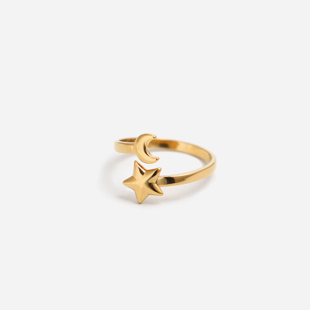 Clear Night Sky Minor Gold Ring