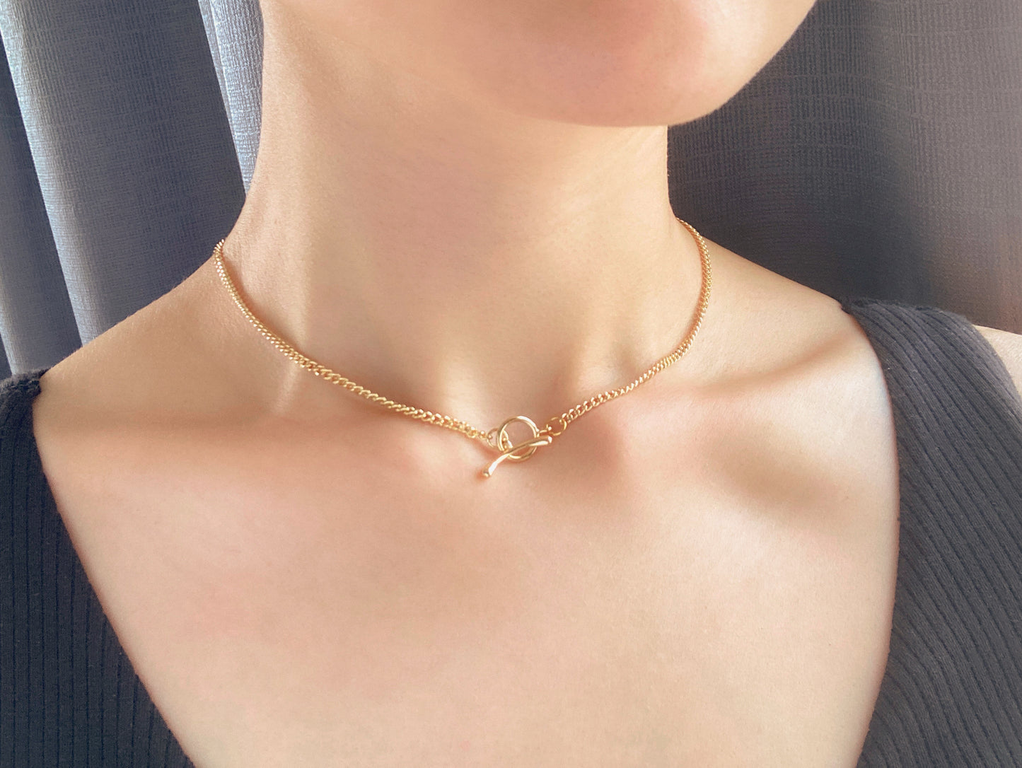 OT Toggle Round Chain Gold Necklace