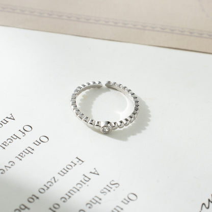 Tiny Solitaire Silver 925 Ring