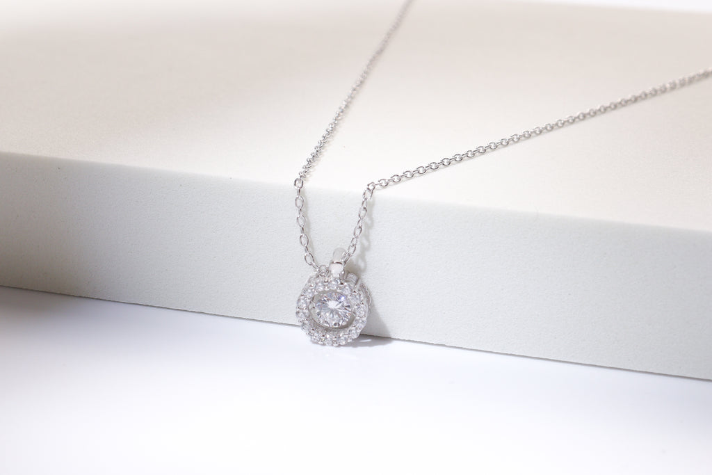 I Valor Dancing Silver 925 Necklace