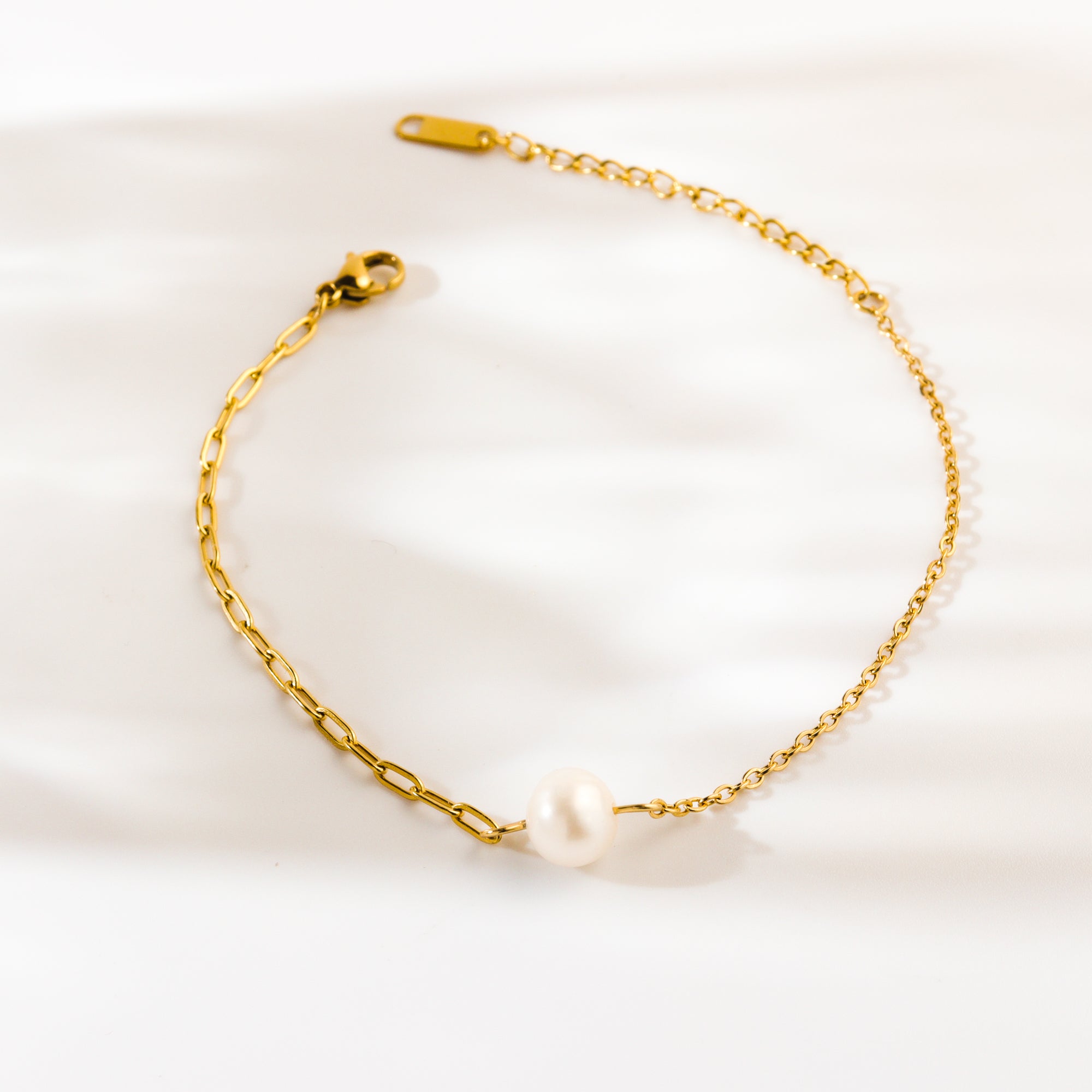 Pearly Mixed Chain Bracelet