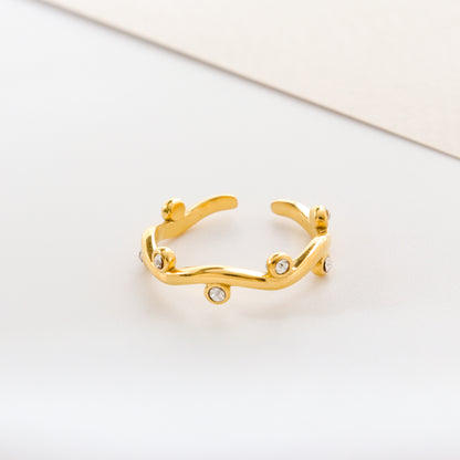 Curvy Gold Ring